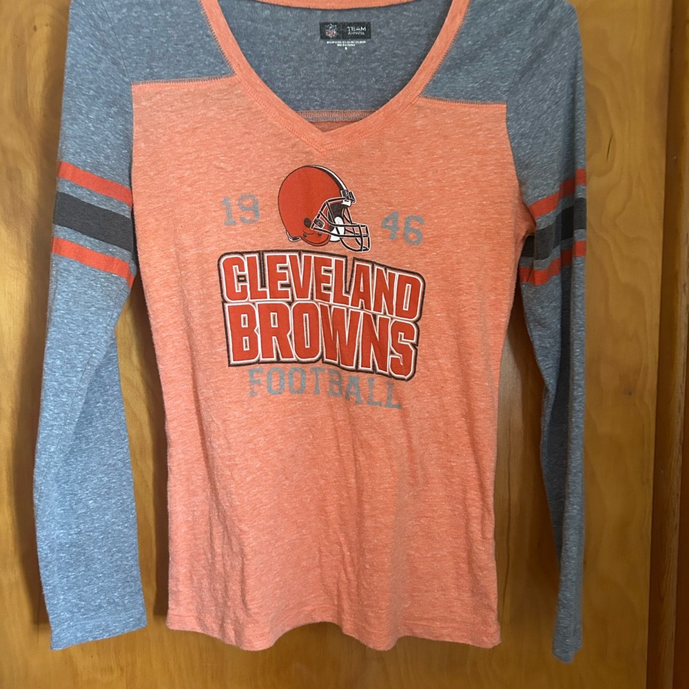 Cleveland Browns Women’s Long Sleeve V-Neck Tee - Orange & Gray